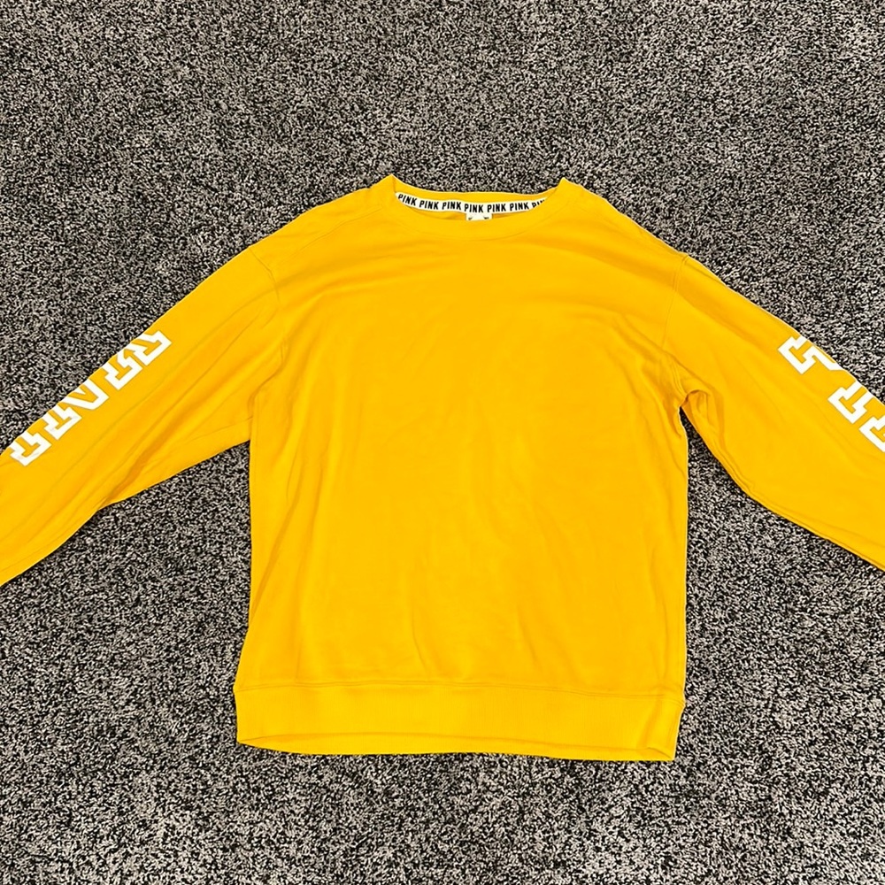 Victoria’s Secret PINK women’s M comfy yellow long sleeve